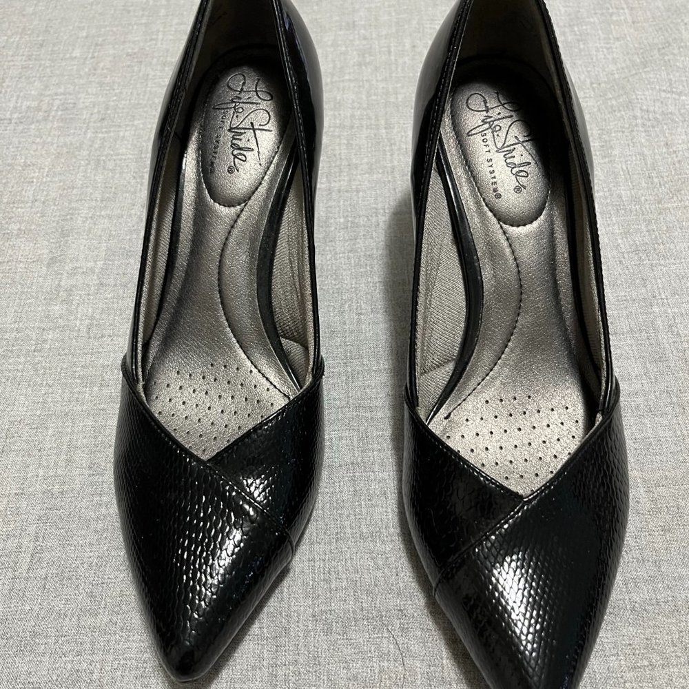 Life Stride Soft System Women's Heels 7.5M Black